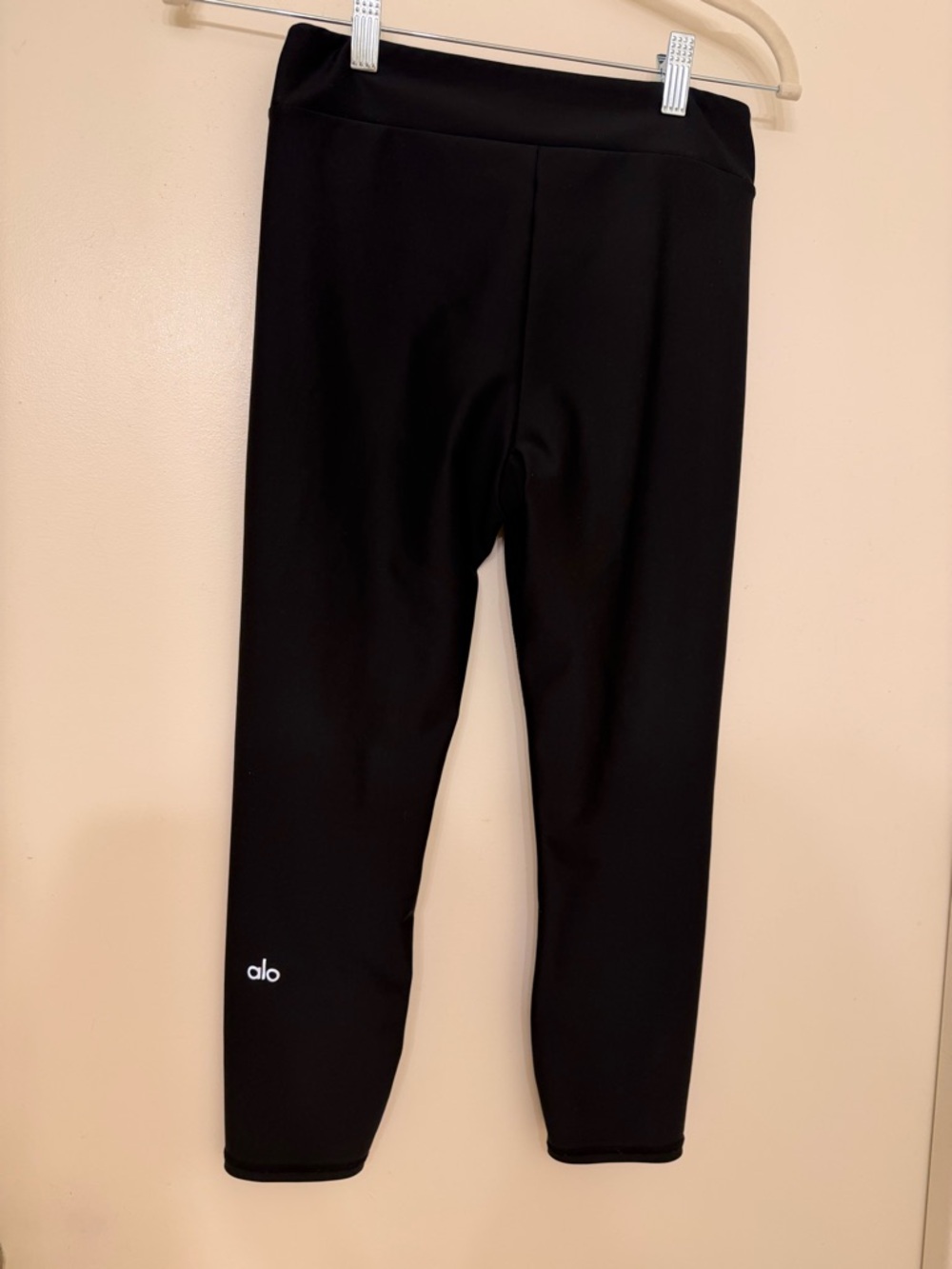 Alo Yoga Black Conceal Zip Capris Leggings S